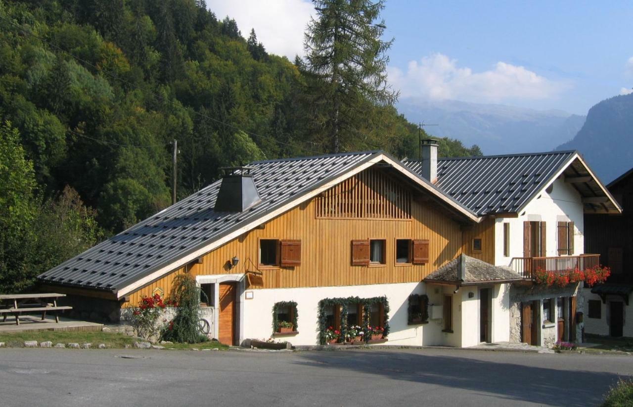 Gite Des Moulins Samoëns Zewnętrze zdjęcie