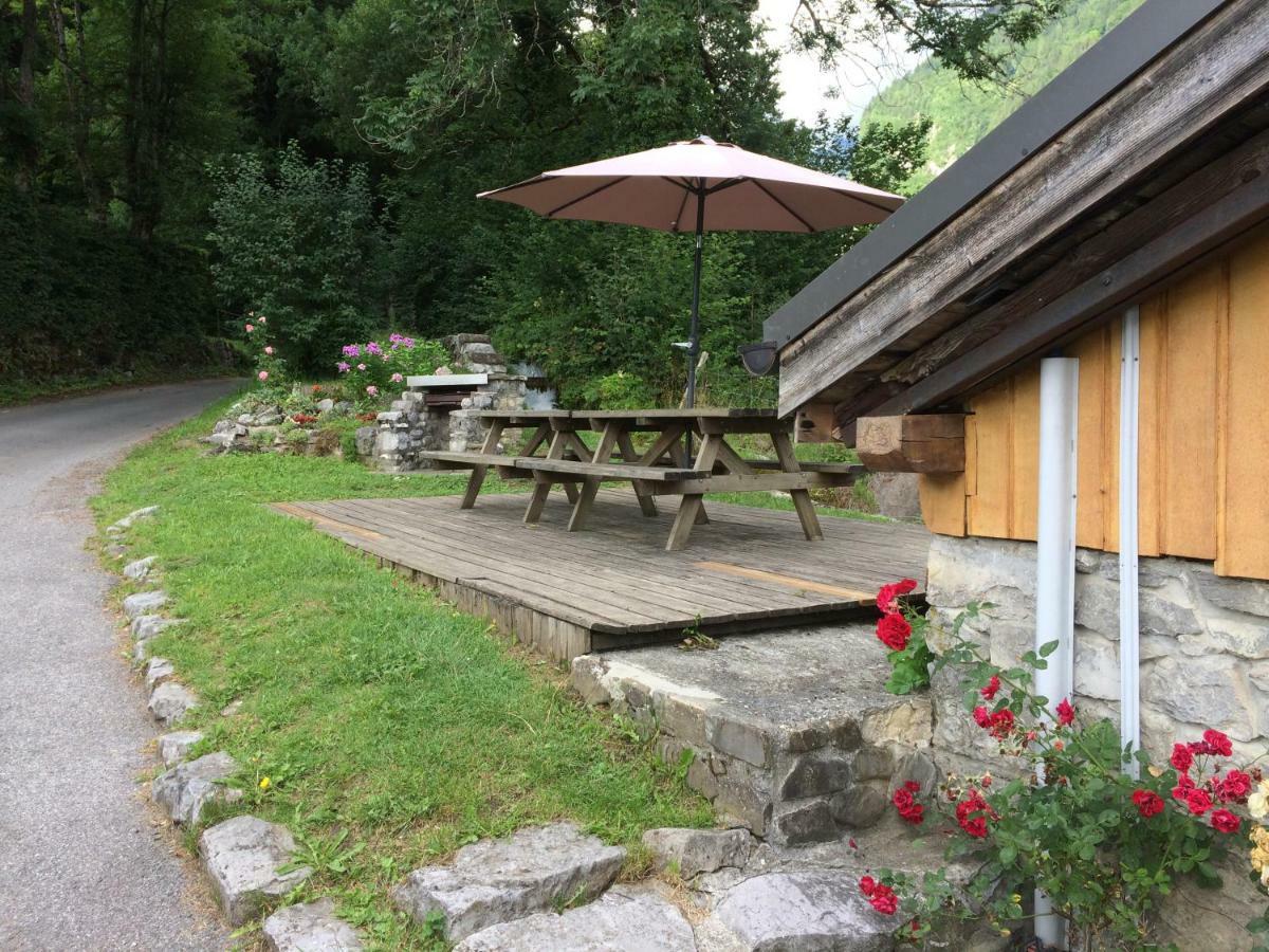 Gite Des Moulins Samoëns Zewnętrze zdjęcie